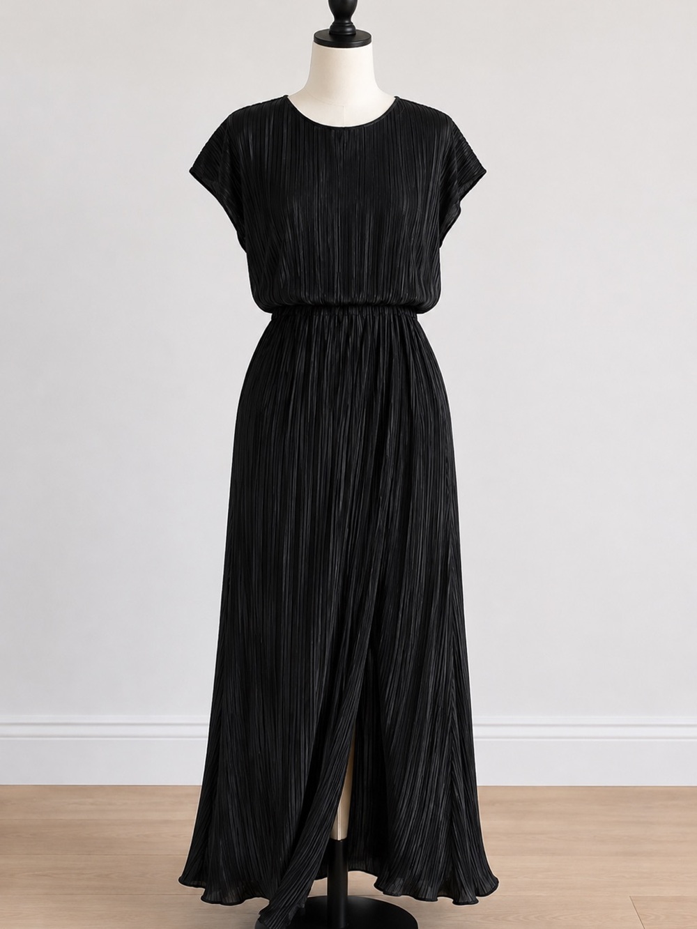 Women's Black Pleated Maxi Dress with Elastic Waist
